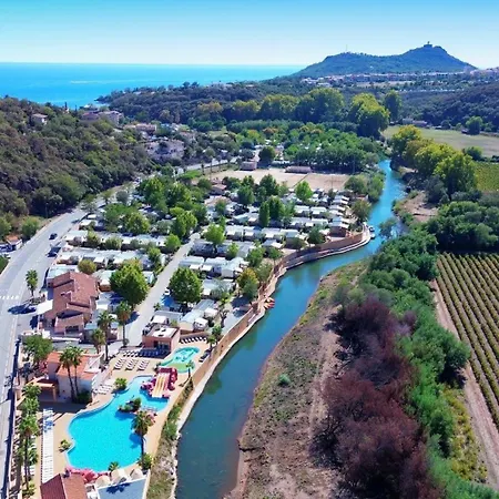 Agay Курортний комплекс *